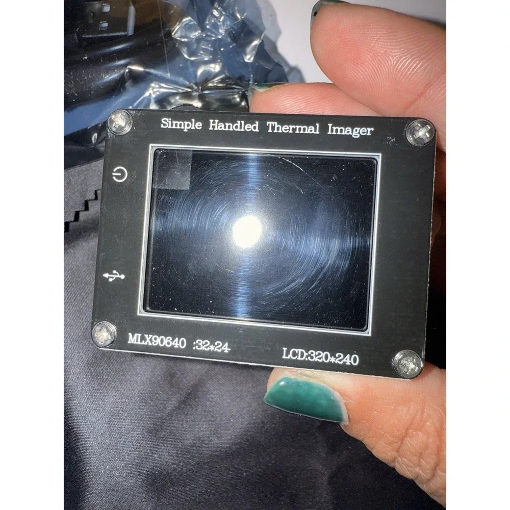 Thermal Imager Infrared Camera‎ 2in Screen 40 ℃ to 300 ℃ Handheld Thermal Imager